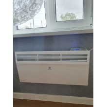 Конвектор Electrolux ECH/AS-2000 ER Конвектор Electrolux ECH/AS-2000 ER