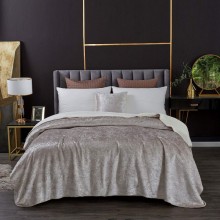 Плед Sofi de Marko Ундина, 160х220, молочный Плед Sofi de Marko Ундина, 160х220, молочный