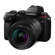 Цифровой фотоаппарат Panasonic Lumix DC-S5KEE-K kit Lumix S 20-60mm f/3.5-5.6 черный