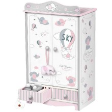 Гардеробный шкаф для куклы DECUEVAS Скай, 54 см (54035) Гардеробный шкаф для куклы DECUEVAS Скай, 54 см (54035)