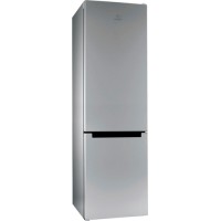Холодильник Indesit DS 4200 S B