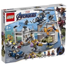Конструктор Lego Super Heroes: Битва на базе Мстителей (76131)