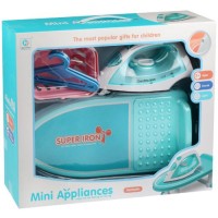 Игрушечный утюг Наша Игрушка с гладильной доской и аксессуарами (YH189-6B)
