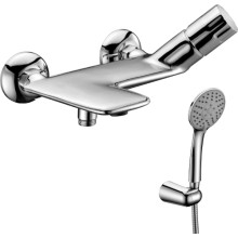 Смеситель для ванны и душа Lemark Wing, хром (LM5302C) Смеситель для ванны и душа Lemark Wing, хром (LM5302C)