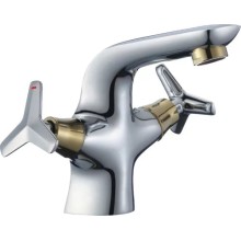 Смеситель для умывальника Rossinka RS41-61 Смеситель для умывальника Rossinka RS41-61