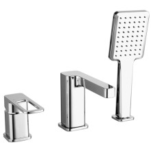 Смеситель для ванны IDDIS Slide (SLISB30i07) Смеситель для ванны IDDIS Slide (SLISB30i07)