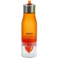 Бутылка для воды Bradex SF 0519 с соковыжималкой, 0,6 л, оранжевая