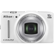Цифровой фотоаппарат Nikon Coolpix S9700 White Цифровой фотоаппарат Nikon Coolpix S9700 White