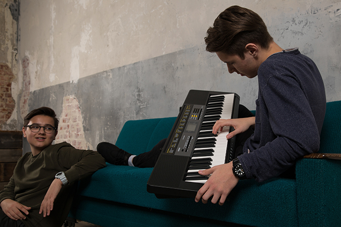 Синтезатор Casio CTK-2550