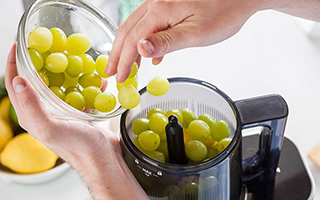 Соковыжималка HUROM H-AI-SBE20