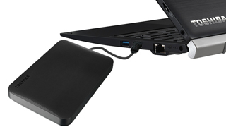 Внешний жесткий диск TOSHIBA Canvio Ready 1Tb Black Внешний жесткий диск TOSHIBA Canvio Ready 1Tb Black